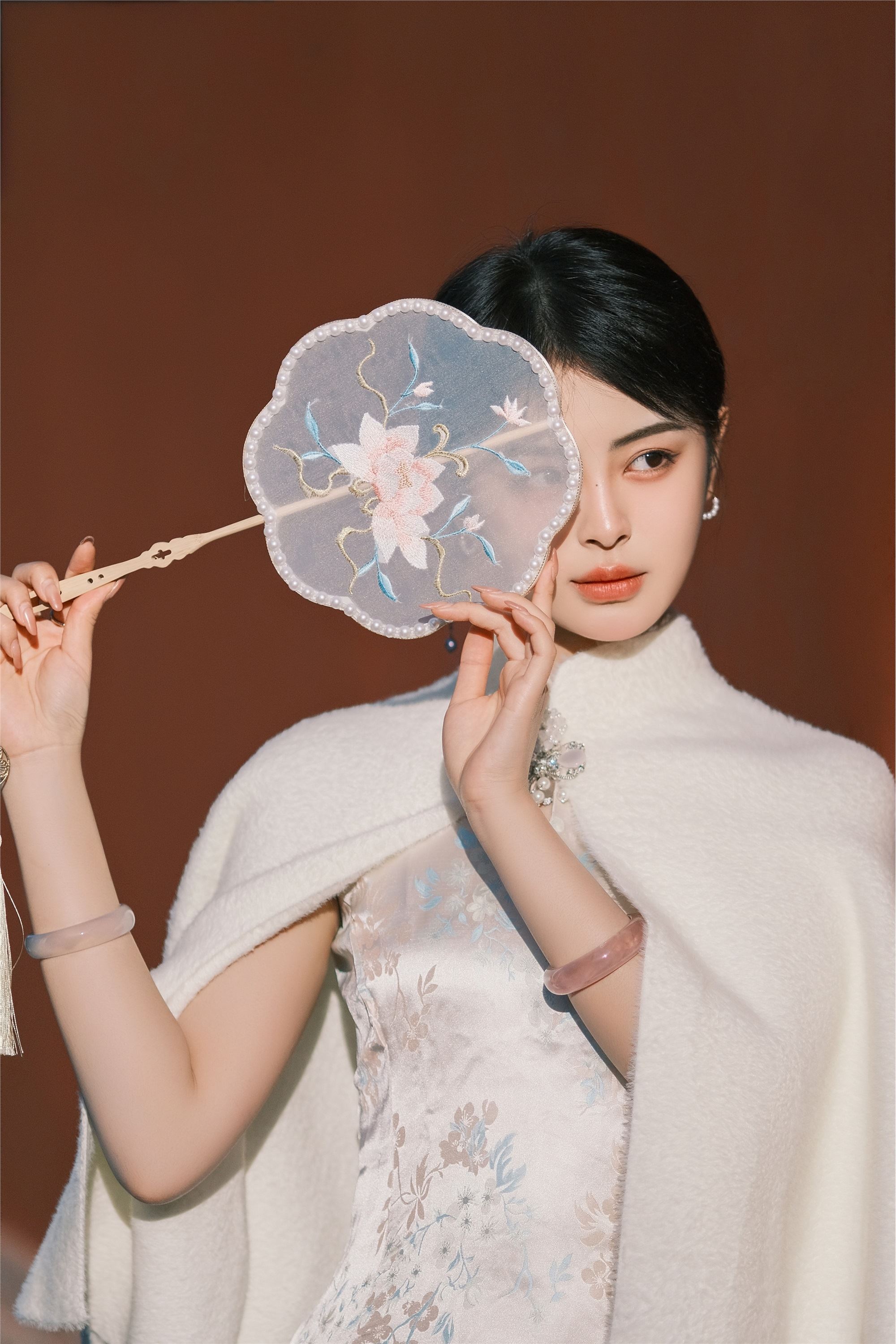 YITUYU艺图语 2025.01.03 庭院深深 胡允恩YooEn